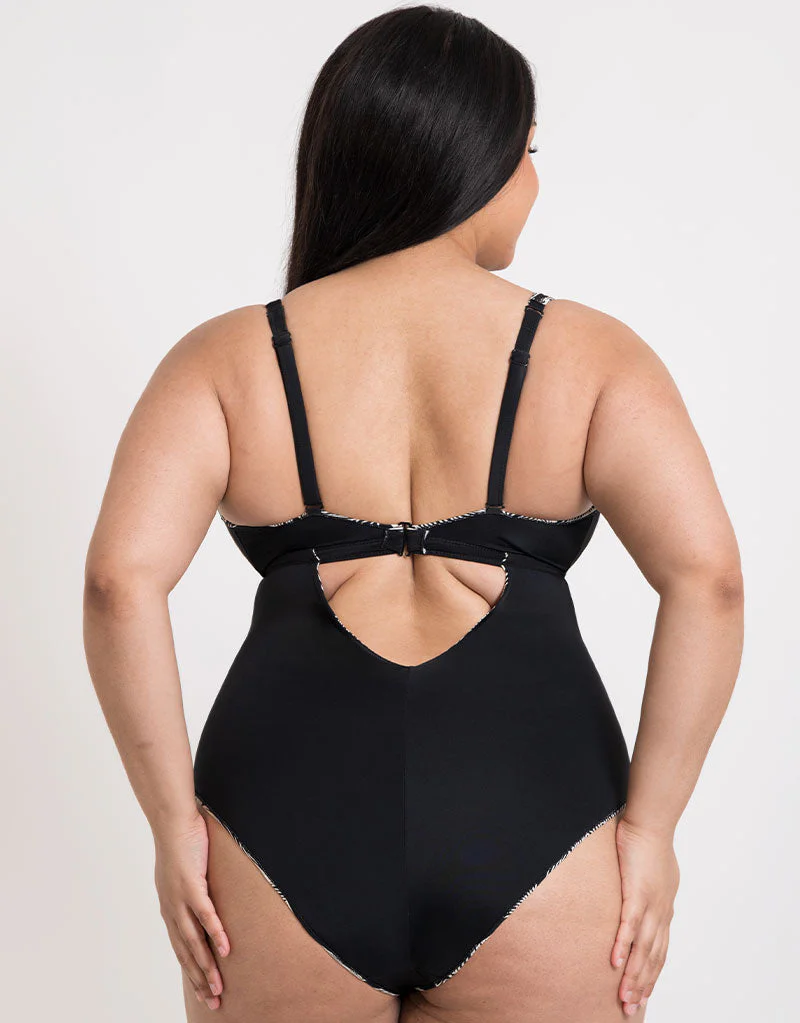 Curvy Kate Ripple Reef Reversible Non-Wired Multiway Swimsuit Black Print - Image 9