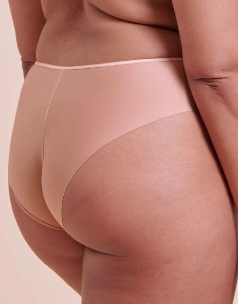 Curvy Kate Smoothie Lace Brazilian Brief Latte - Image 2