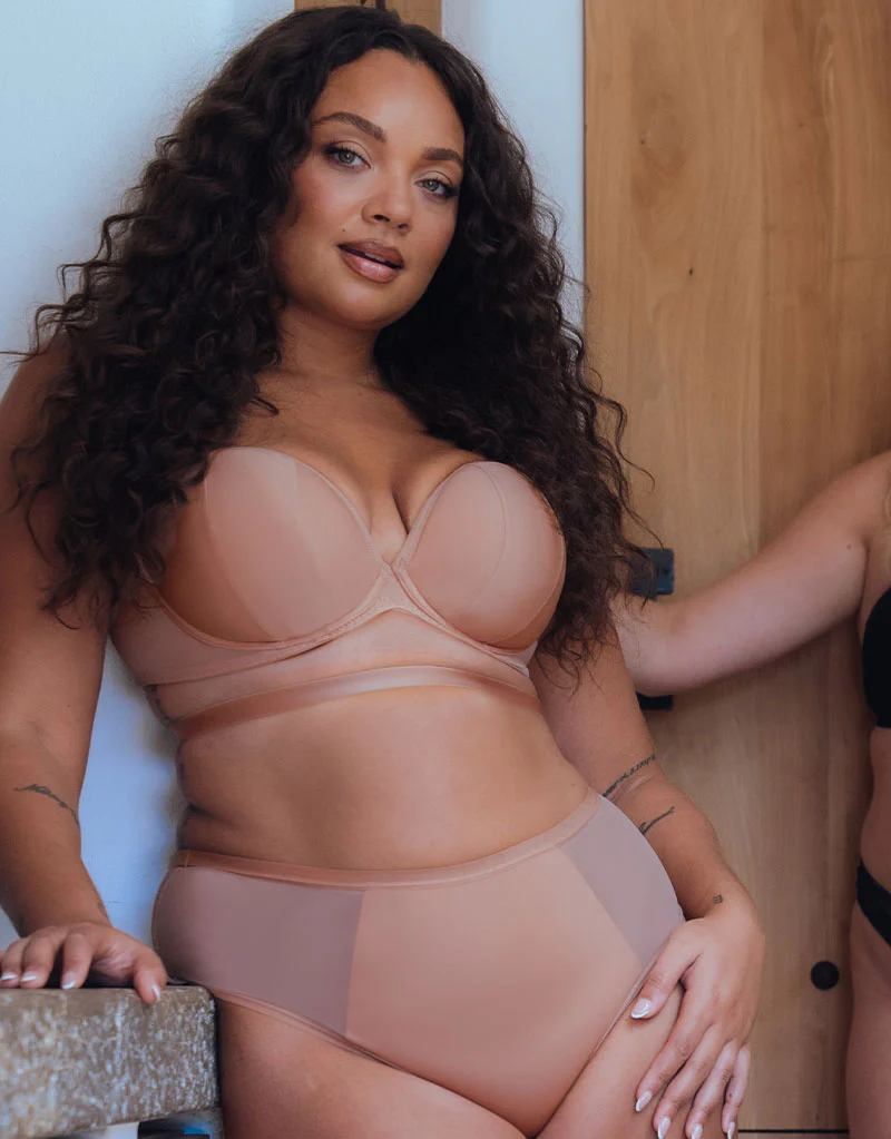 Curvy Kate Superhero Multiway Padded Plunge Bra Latte - Image 13